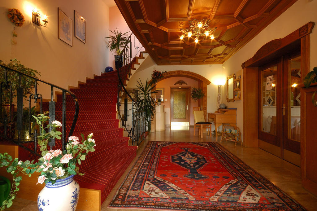 Hotel & Residenz Traubenheim Nalles Ngoại thất bức ảnh